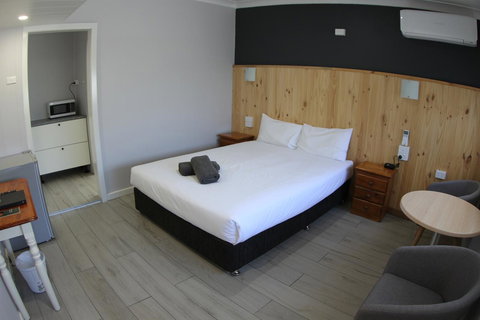 Sleepy Hill Motor Inn - Accommodation Nelson Bay 23