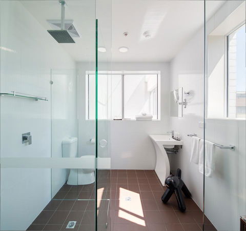 57Hotel - Accommodation Nelson Bay 5