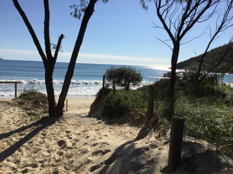 Hat Head Beach Cottage 1 - Nelsons Bay Accommodation 30