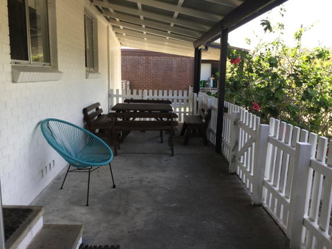 Hat Head Beach Cottage 1 - Nelsons Bay Accommodation 3
