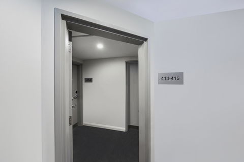 Travelodge Hotel Sydney Airport - Accommodation Nelson Bay 3
