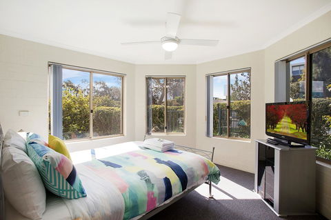 Sails Luxury Apartments Merimbula - Accommodation Nelson Bay 8