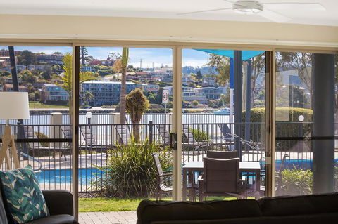 Sails Luxury Apartments Merimbula - Accommodation Nelson Bay 18