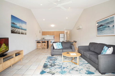 Sails Luxury Apartments Merimbula - Accommodation Nelson Bay 35