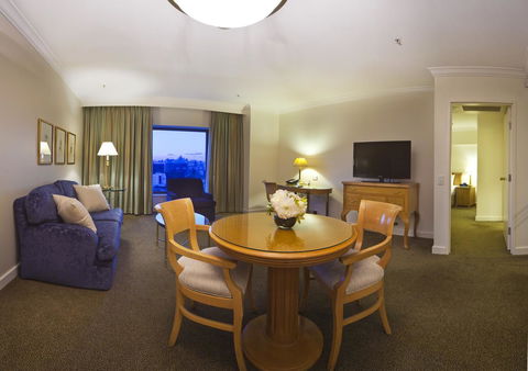 Stamford Plaza Sydney Airport Hotel & Conference Centre - Accommodation Nelson Bay 16