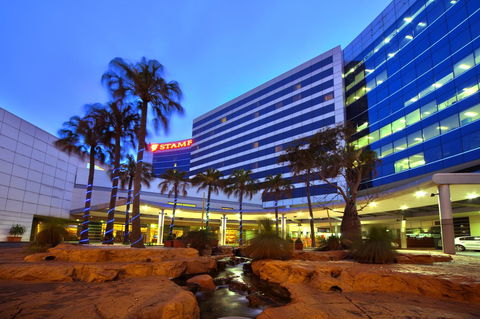 Stamford Plaza Sydney Airport Hotel & Conference Centre - Accommodation Nelson Bay 0