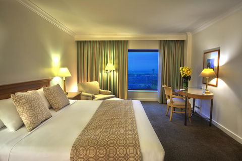 Stamford Plaza Sydney Airport Hotel & Conference Centre - Accommodation Nelson Bay 11