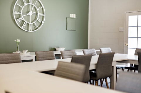 Bundanoon Country Inn Motel - Accommodation Nelson Bay 3