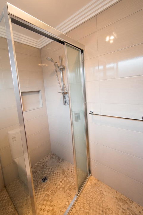 Armidale Cottage - House 2 - Nelsons Bay Accommodation 34