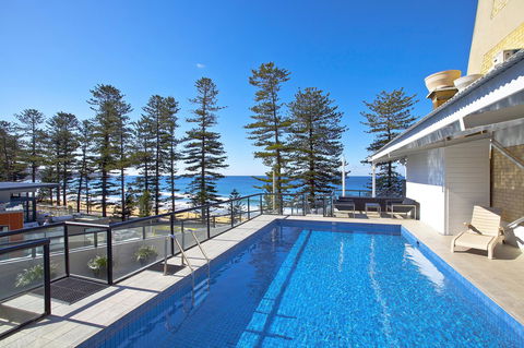 Manly Paradise Motel & Apartments - Accommodation Nelson Bay 2