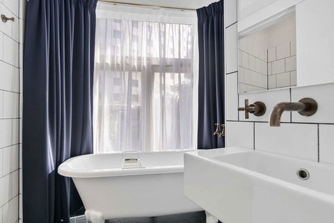 Hotel Harry, Ascend Hotel Collection - Accommodation Nelson Bay 32