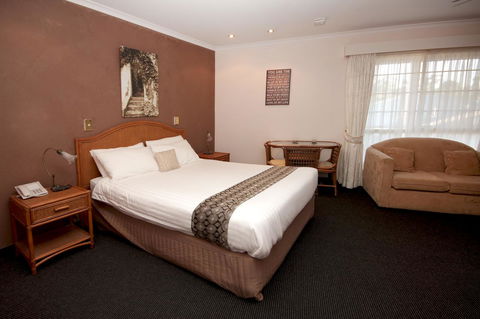 Sapphire Waters Motor Inn - Accommodation Nelson Bay 8