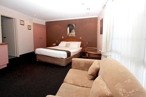 Sapphire Waters Motor Inn - Accommodation Nelson Bay 6