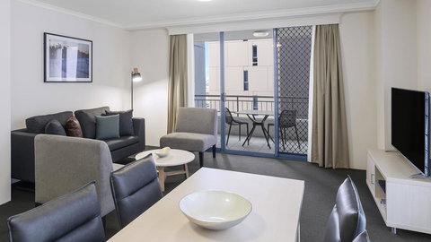 Oaks Sydney Castlereagh Suites - Accommodation Nelson Bay 10