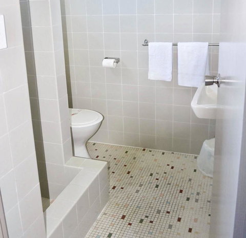 Commercial Hotel Motel Lithgow - Accommodation Nelson Bay 16