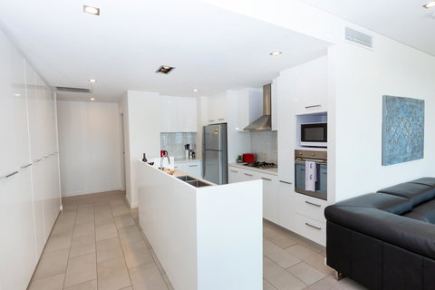 Brand New Executive Apartment - Nelsons Bay Accommodation 4