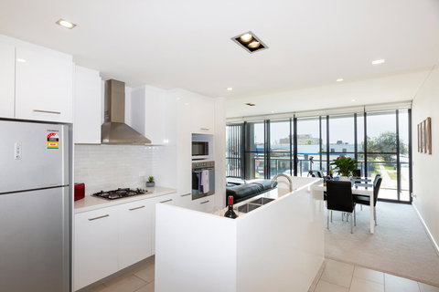 Brand New Executive Apartment - Nelsons Bay Accommodation 5