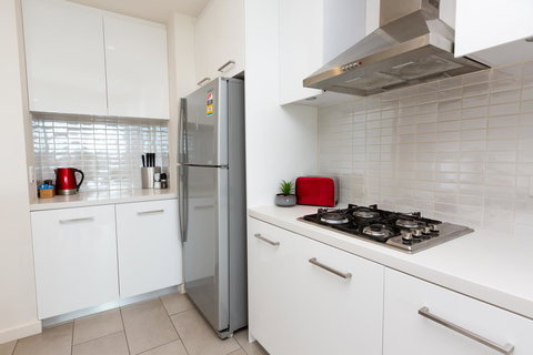 Brand New Executive Apartment - Nelsons Bay Accommodation 6
