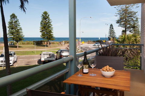 Waterview Beach Apartment - Accommodation Nelson Bay 13