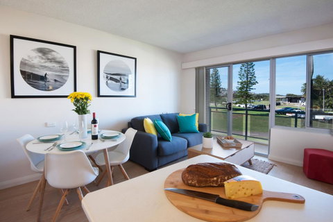 Waterview Beach Apartment - Accommodation Nelson Bay 6