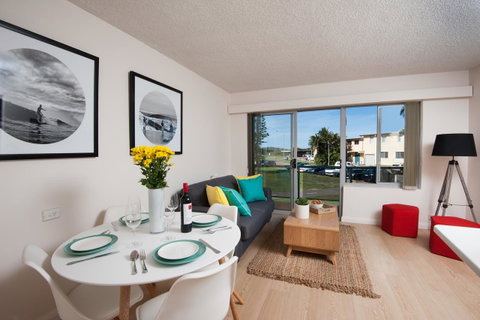 Waterview Beach Apartment - Accommodation Nelson Bay 5