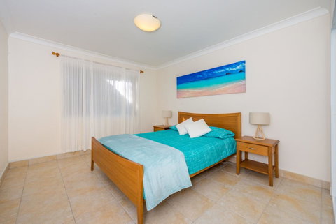 Ronald Avenue 1/65 - Shoal Bay - Accommodation Nelson Bay 7