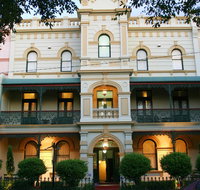 Avonmore On The Park Boutique Hotel - Accommodation Nelson Bay