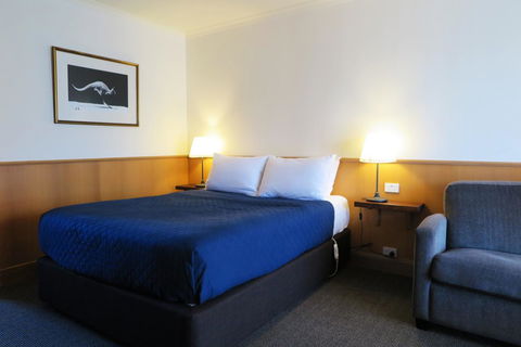 Summerhill Motor Inn - Accommodation Nelson Bay 2