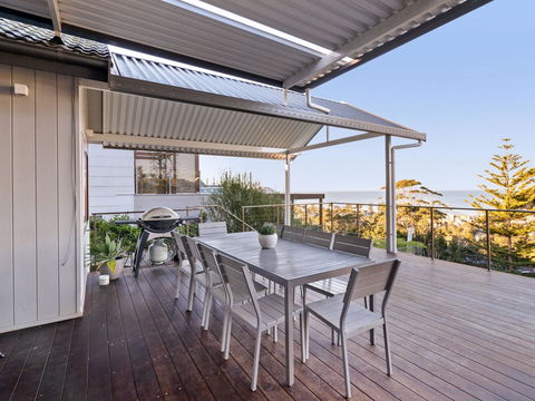 The Beach House Terrigal - Accommodation Nelson Bay 1