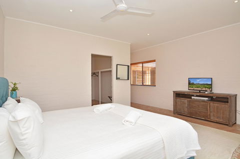 JE Guesthouse, Central To All The Hunter Valley Has To Offer - Accommodation Nelson Bay 34