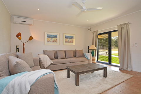 JE Guesthouse, Central To All The Hunter Valley Has To Offer - Accommodation Nelson Bay 1