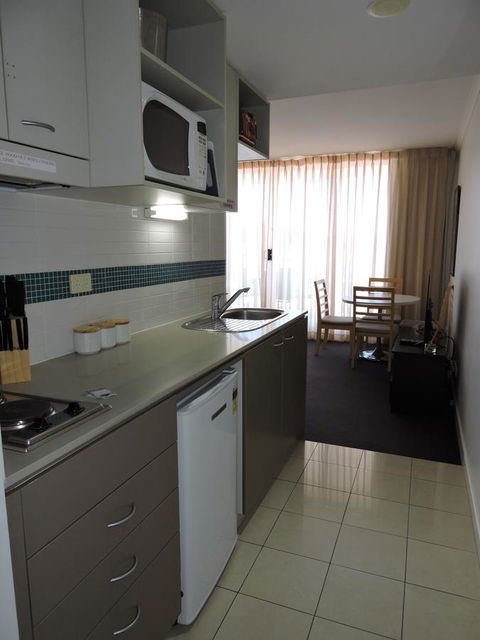 BASE Holidays - Ettalong Beach Premium Apartments - Accommodation Nelson Bay 10