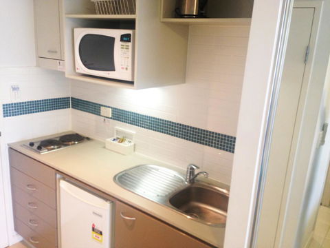 BASE Holidays - Ettalong Beach Premium Apartments - Accommodation Nelson Bay 25
