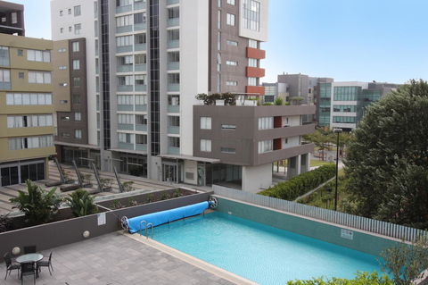 Honeysuckle Executive Apartments - Accommodation Nelson Bay 16