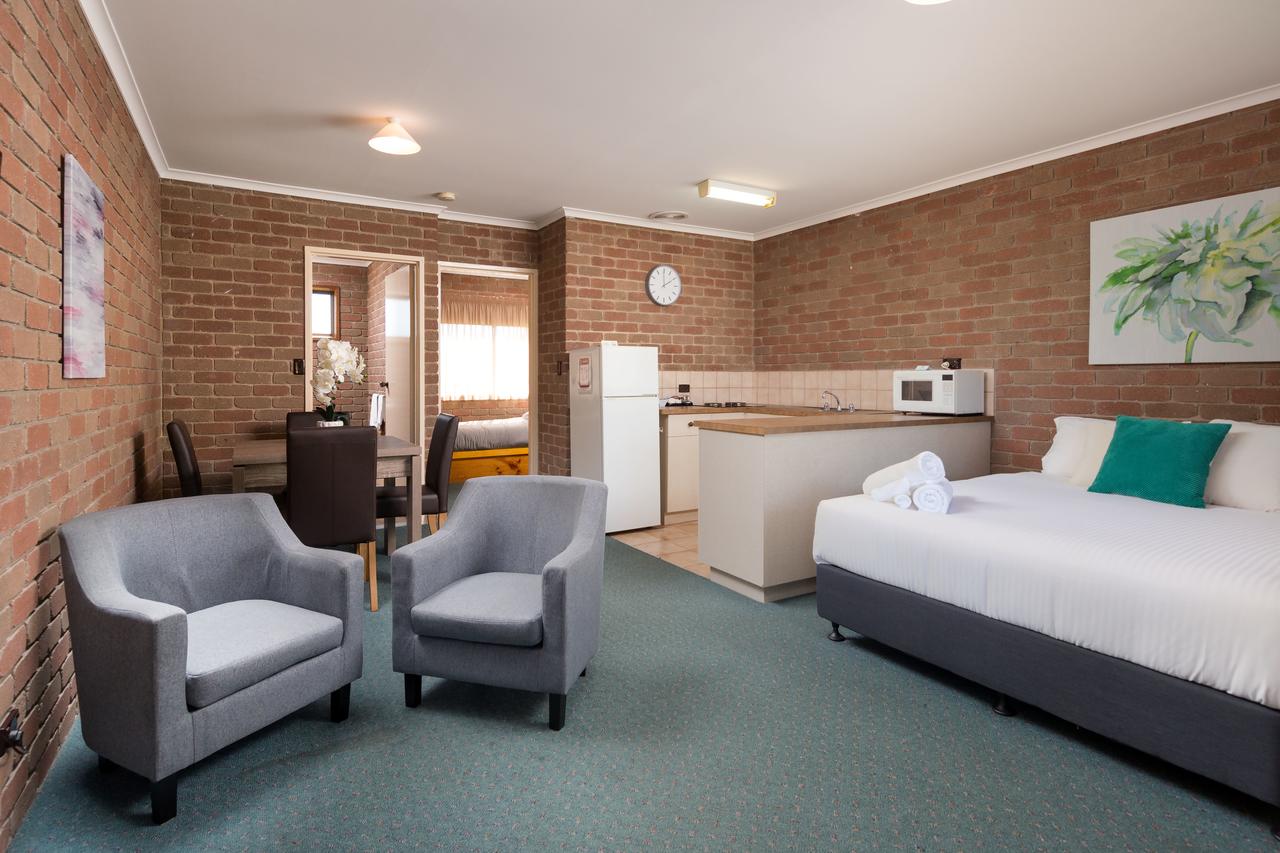 Oaklands NSW Accommodation Nelson Bay