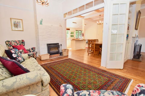 Dangal Gardens - Nelson Bay Accommodation.com 8