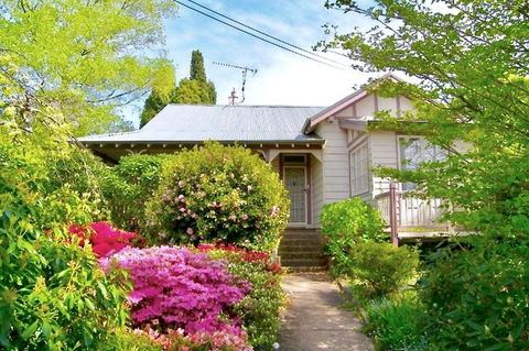 Dangal Gardens - Nelson Bay Accommodation.com 1