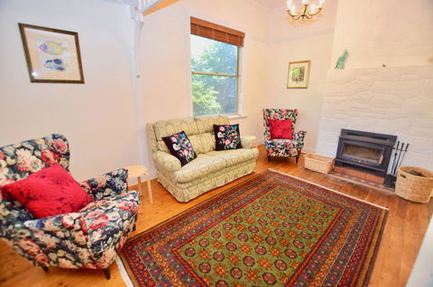 Dangal Gardens - Nelson Bay Accommodation.com 9