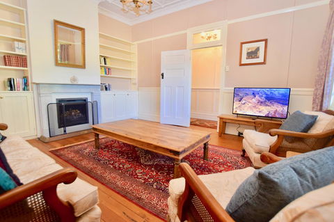 Dangal Gardens - Nelson Bay Accommodation.com 7