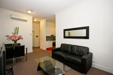 The Star Apartments - Accommodation Nelson Bay 6