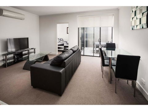 The Star Apartments - Accommodation Nelson Bay 2