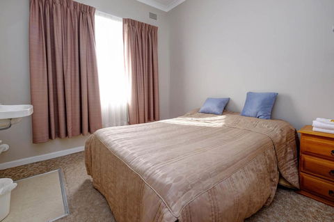 Lakes And Ocean Hotel Forster - Accommodation Nelson Bay 10