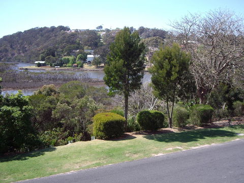 BlueWater Apartments - Accommodation Nelson Bay 11