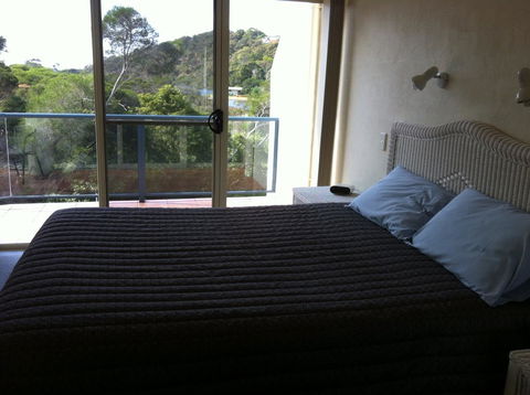BlueWater Apartments - Accommodation Nelson Bay 5