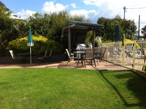 BlueWater Apartments - Accommodation Nelson Bay 3