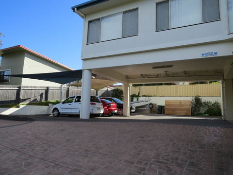 BlueWater Apartments - Accommodation Nelson Bay 18