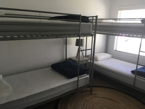 Tomaree Lodge - Accommodation Nelson Bay 4