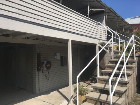 Tomaree Lodge - Accommodation Nelson Bay 12