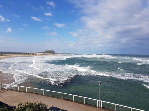 Arena Luxury Beachfront Apartment - Accommodation Nelson Bay 40