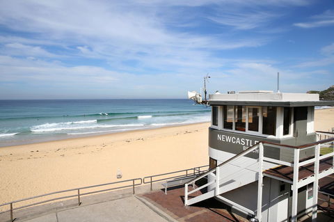 Arena Luxury Beachfront Apartment - Accommodation Nelson Bay 31